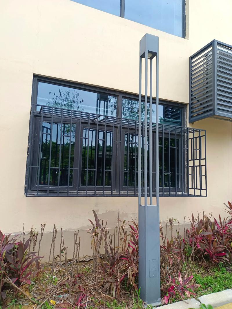 护窗栏杆高度规范要求