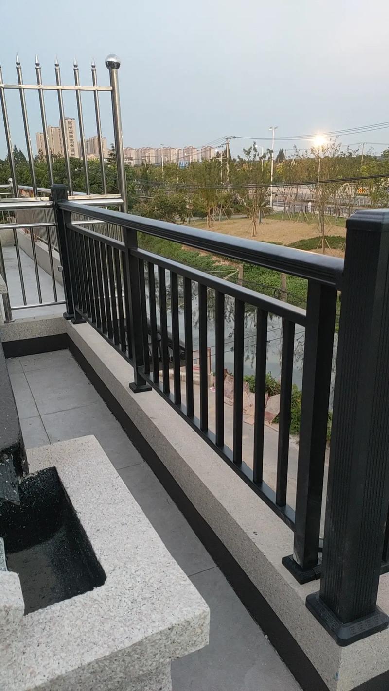 15j403-1不锈钢栏杆的优劣如何? 15j403-1不锈钢栏杆的优劣如何?